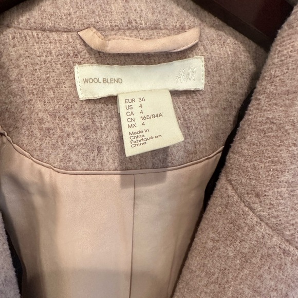H&M Coat - Picture 2 of 3